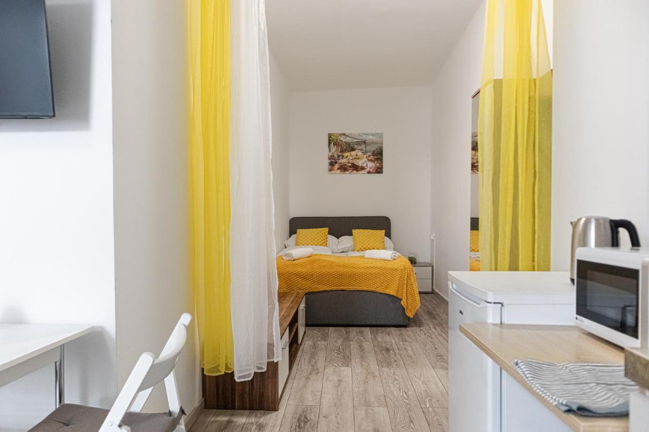 3 Standard Rooms Near Hauptbahnhof เวียนนา ภายนอก รูปภาพ