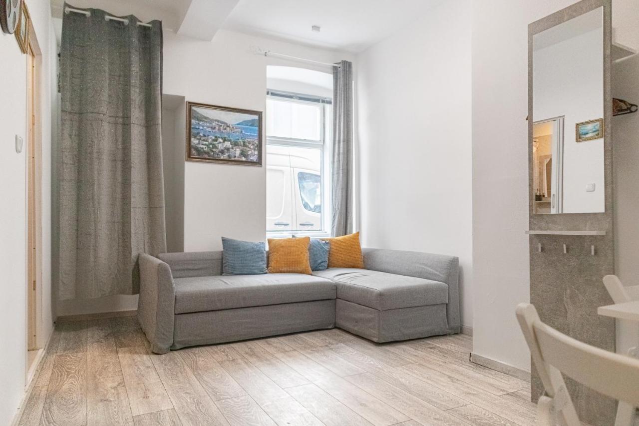 3 Standard Rooms Near Hauptbahnhof เวียนนา ภายนอก รูปภาพ